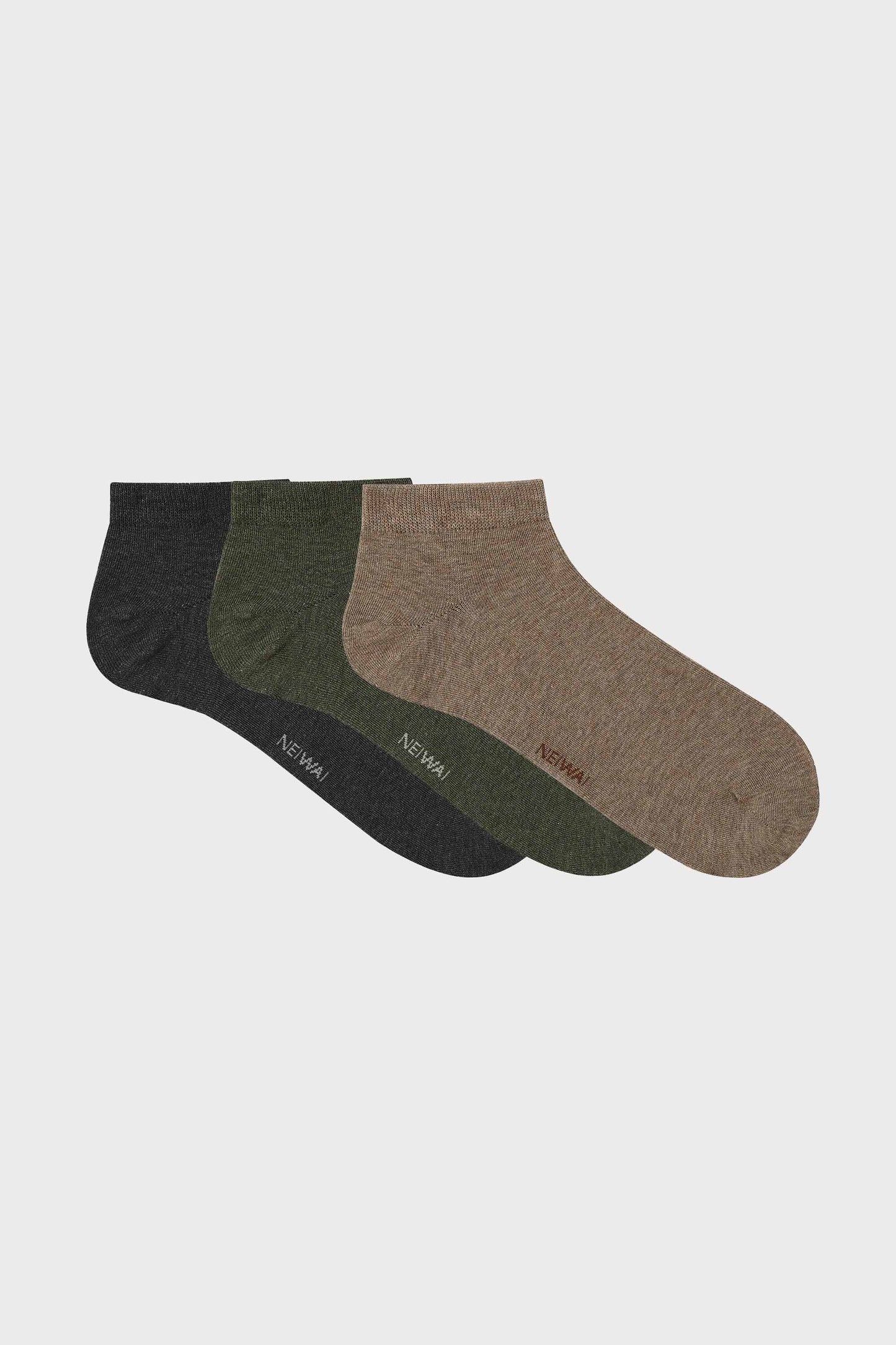 three pack of men's socks include dark blue, dark green and brown