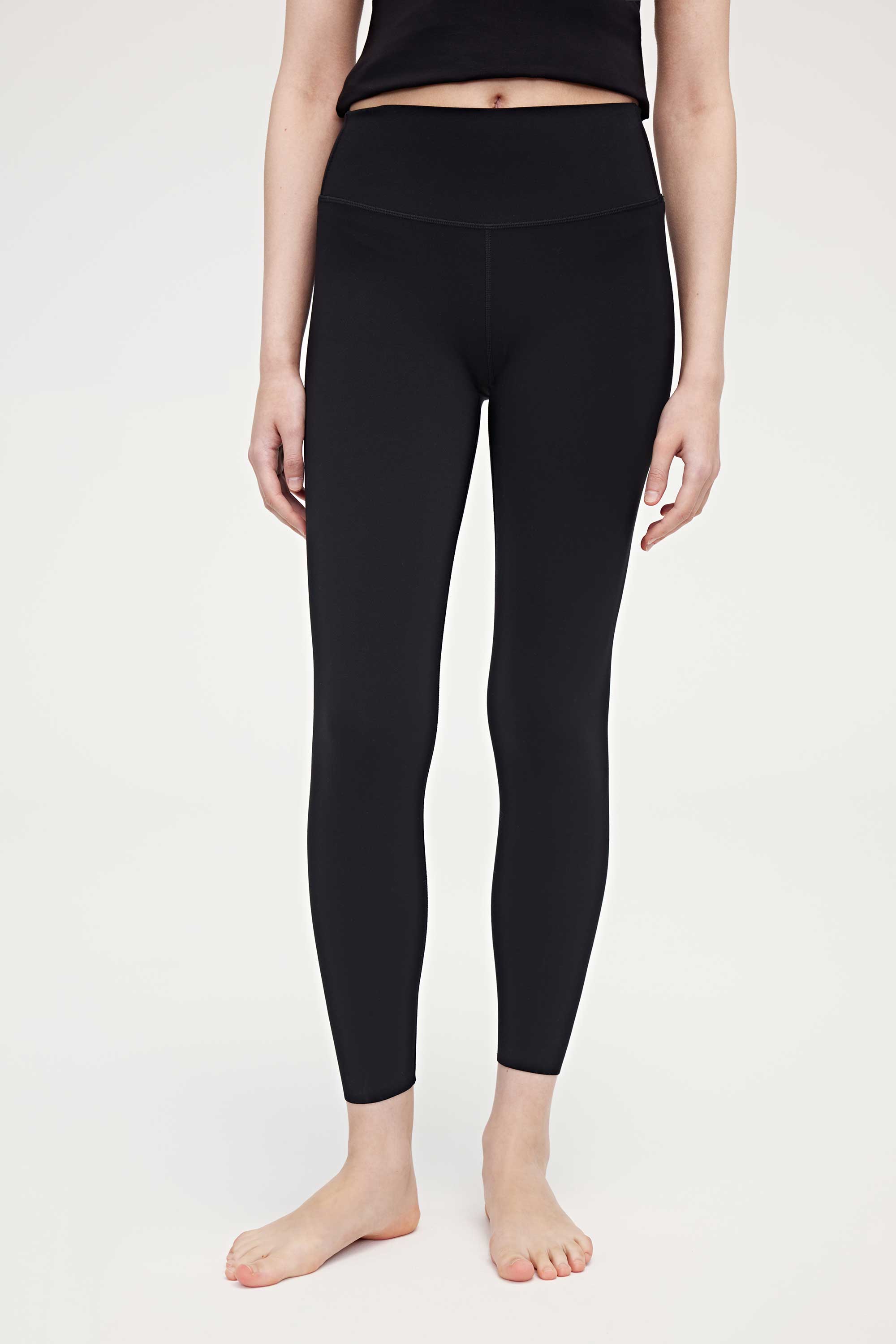 black leggings