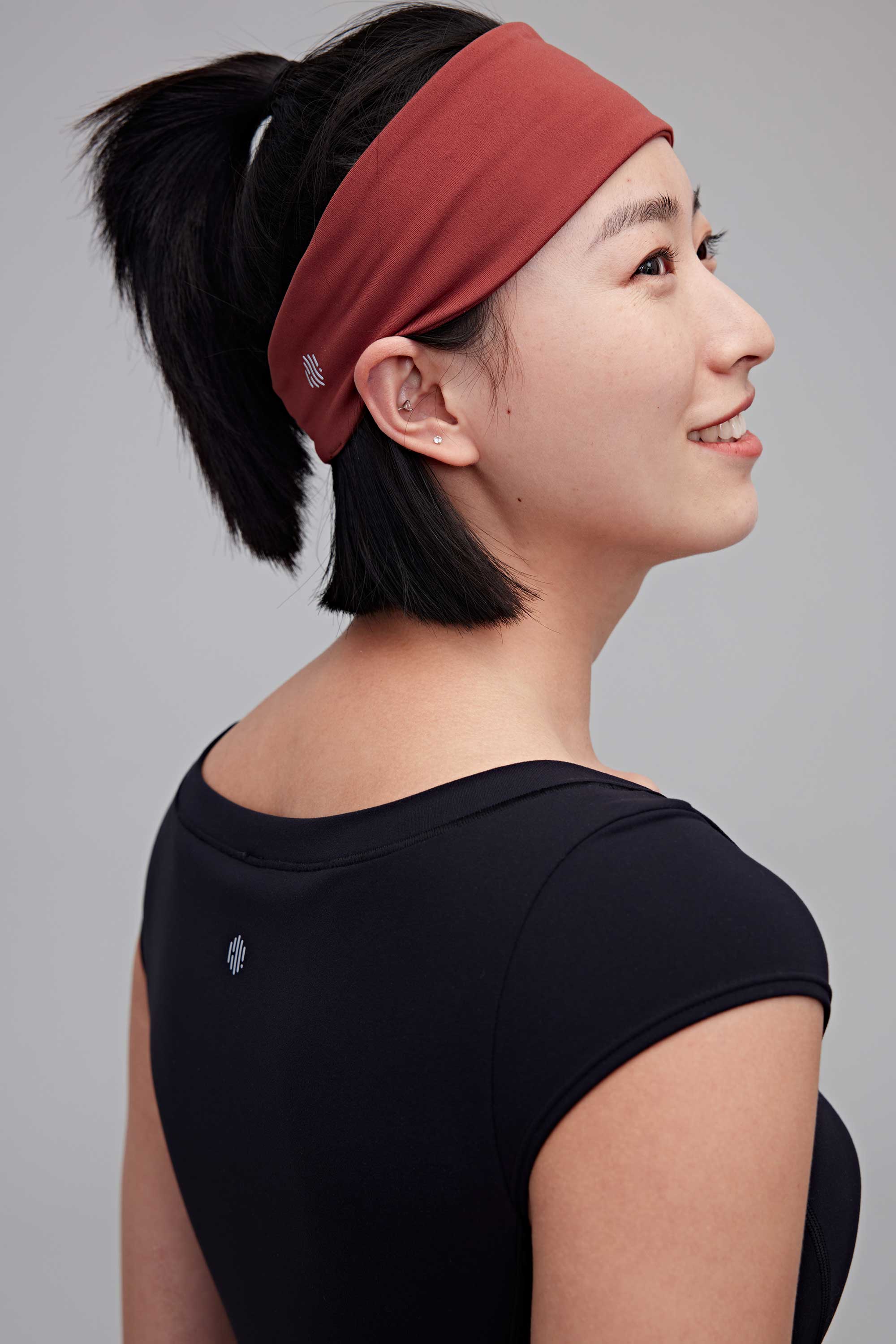 Woman wearing red headband