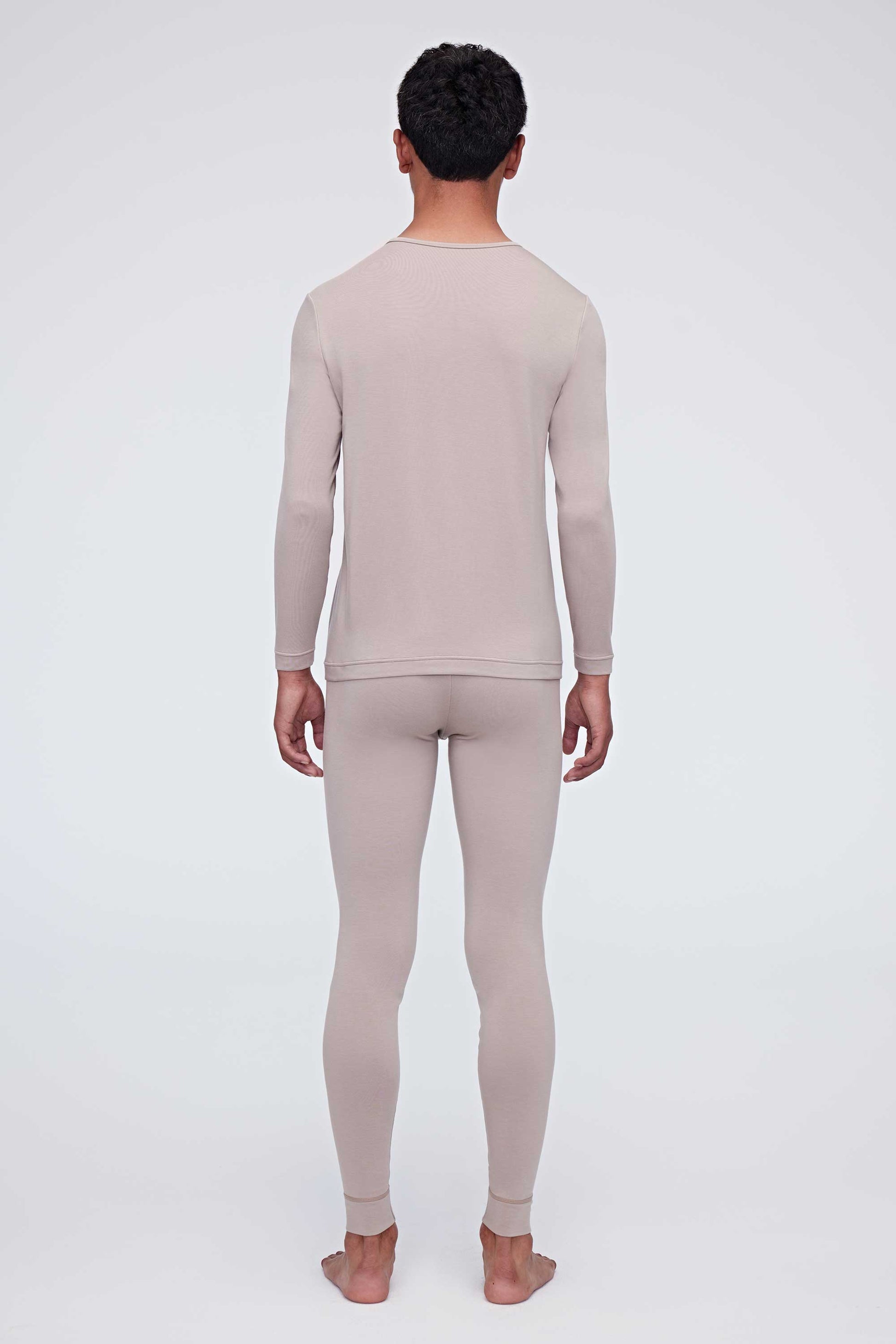 The back of the ginger gray thermal set