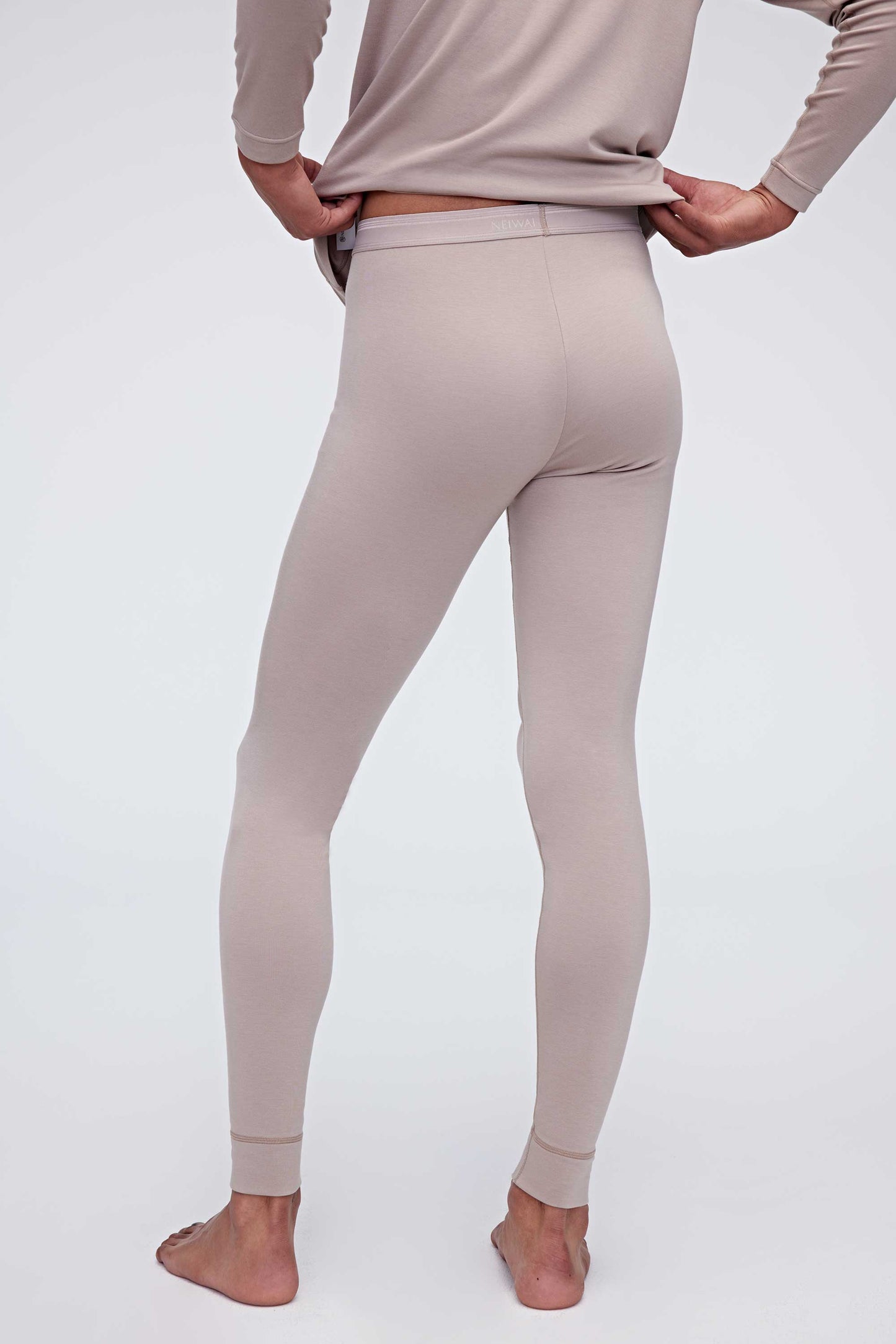 Back view of the ginger gray thermal pants