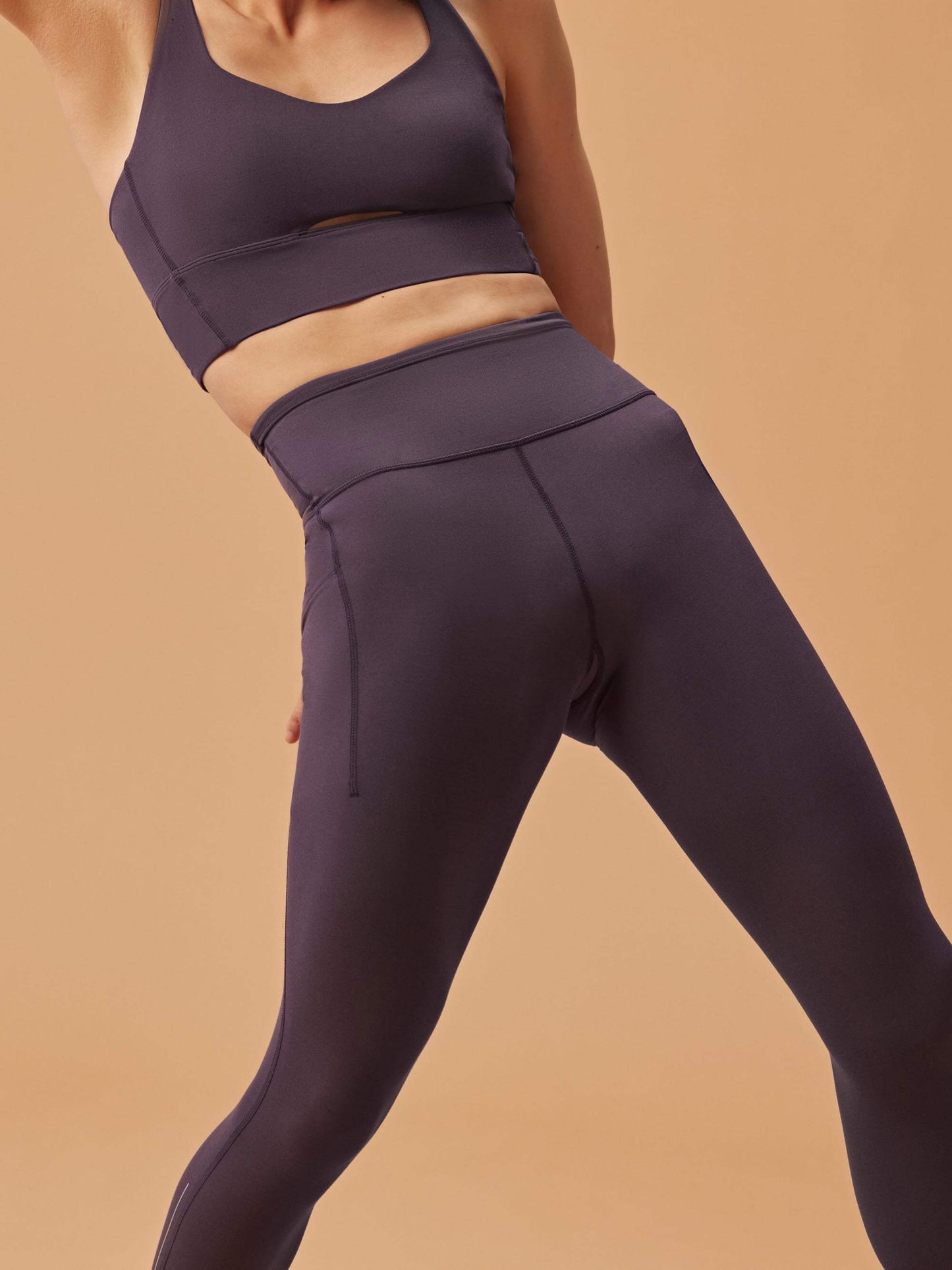 NEIWAI ACTIVE X NYCB Mousse Medium Support Leggings