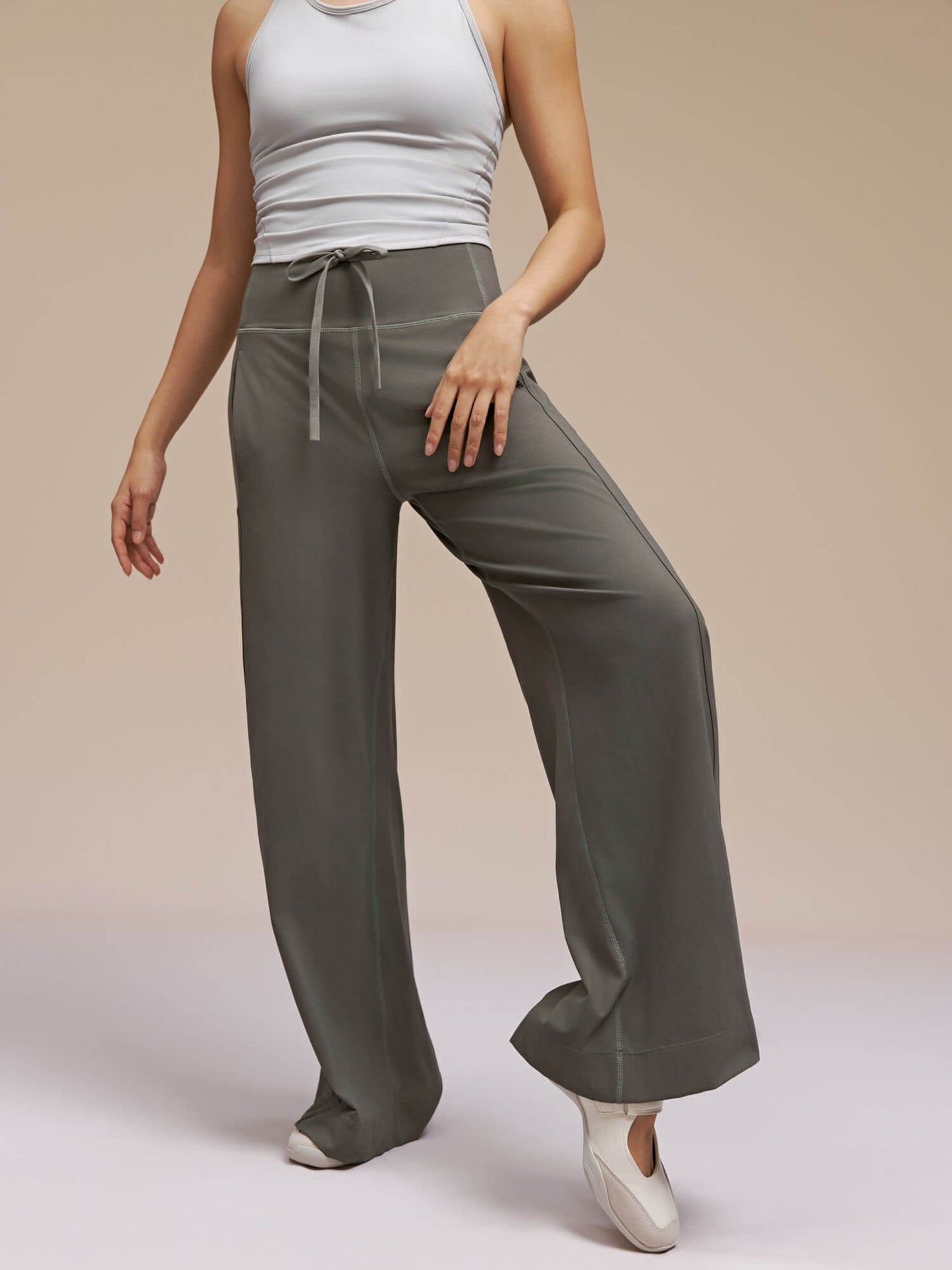 Mousse Dance Wide-Leg Pants