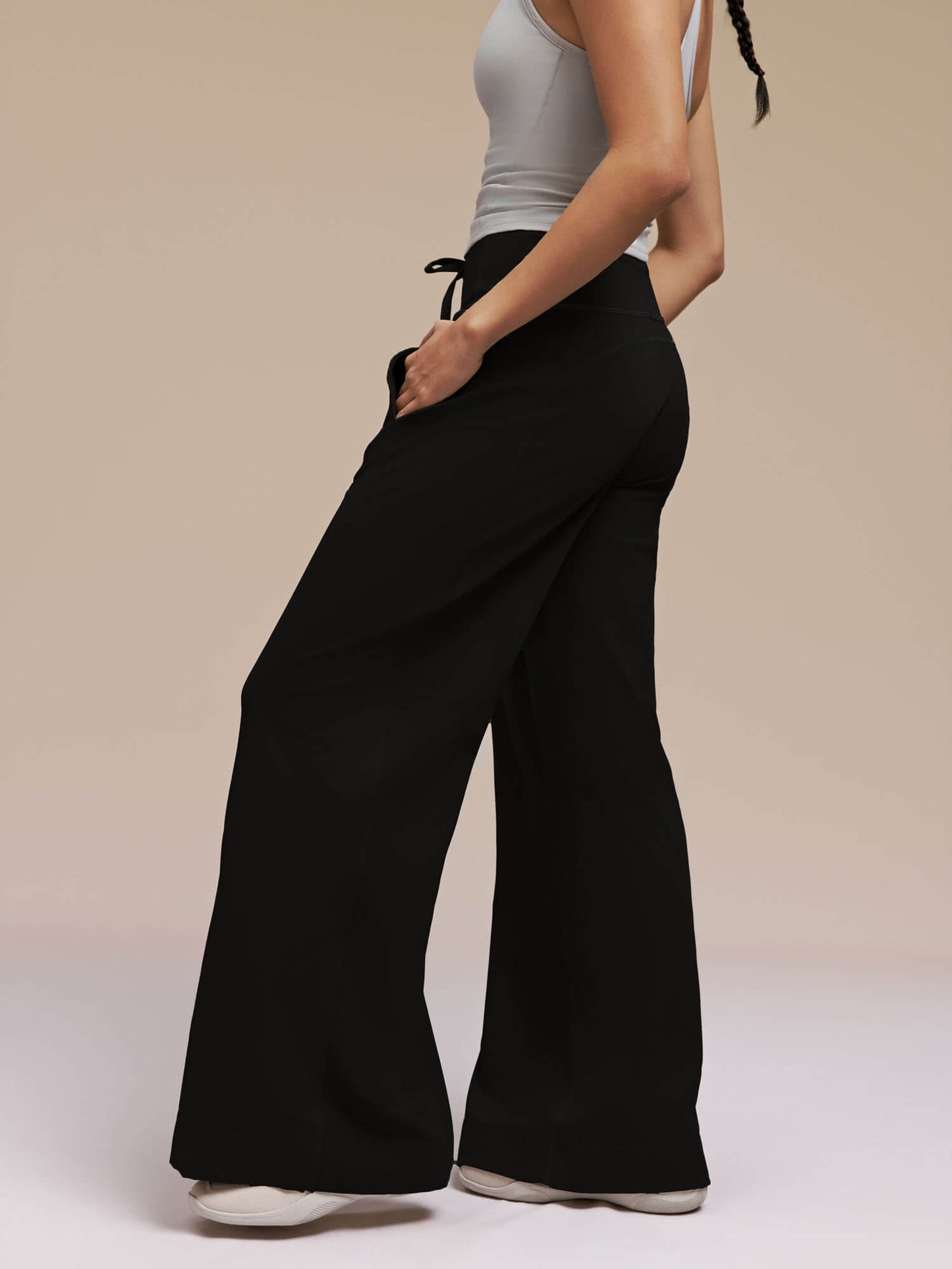 Mousse Dance Wide-Leg Pants