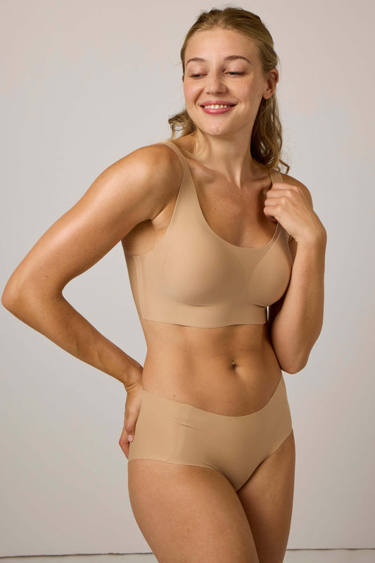 Barely Breezies Molded Seamless Bra w/ UltimAir Lining with