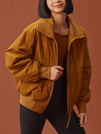 NA242SO2504_BomberJacket_Golde