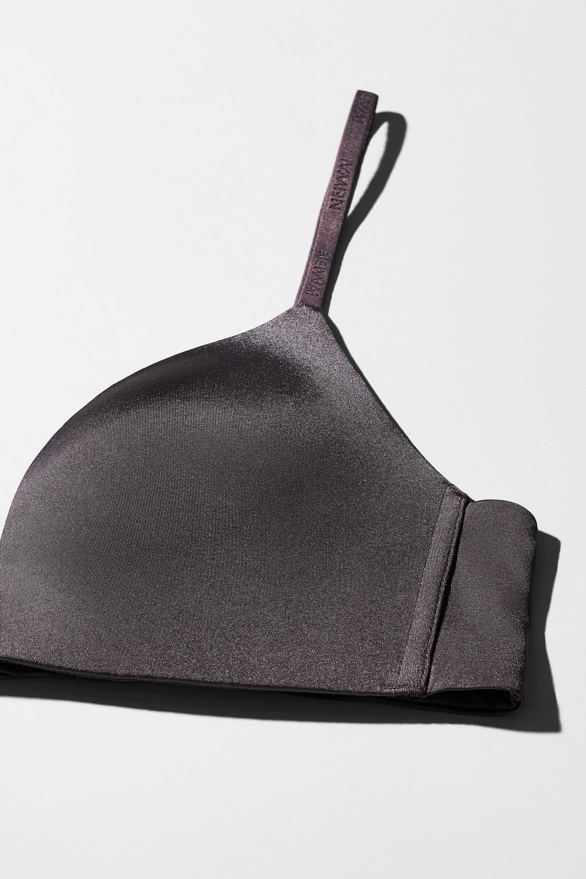 Fabric details of the bra