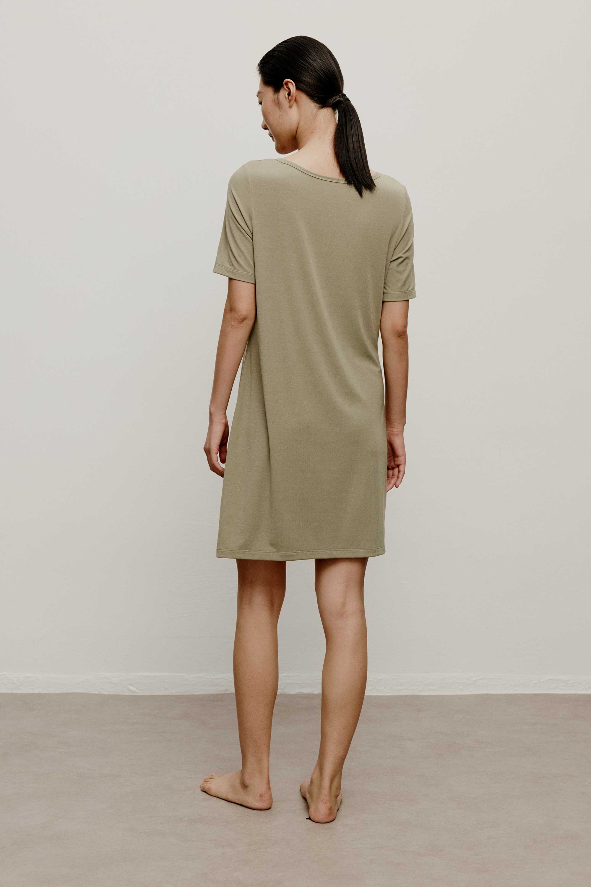 back of the green pajama dress
