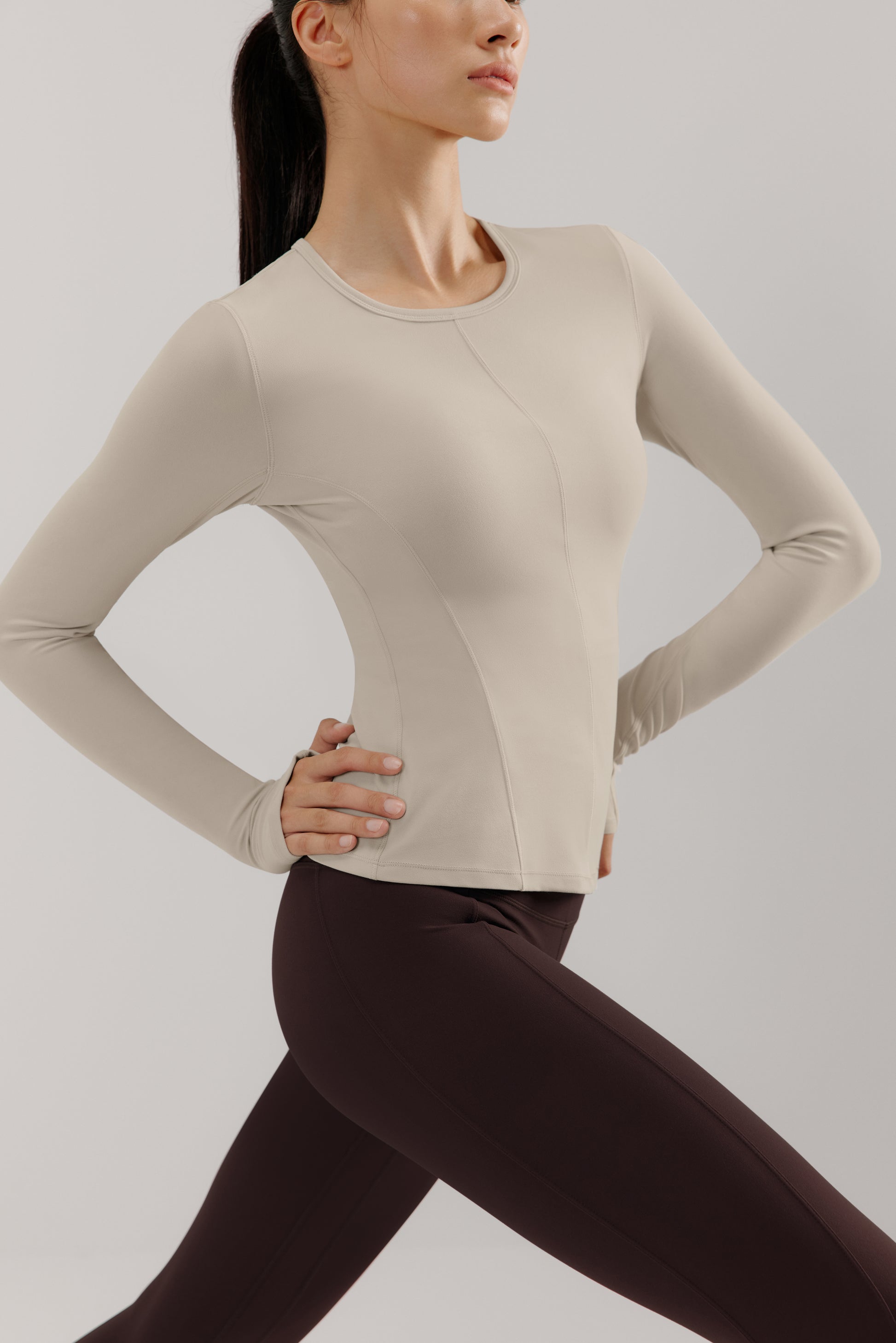 Long Sleeve Ladies Workout Pants Mousse Long Sleeve Sports Top